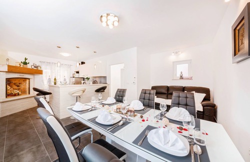Brnobici House | Villa Petra (V5951-K1) - Kastelir