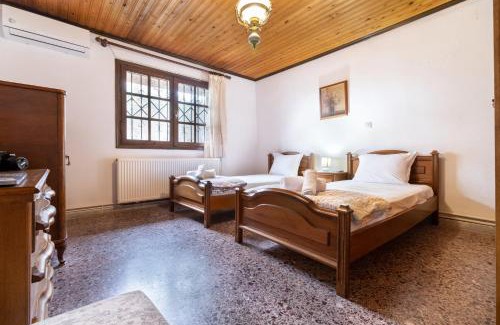 Kallikratia Villa | Villa Philippopolis - Elegant & Spacious Retreat