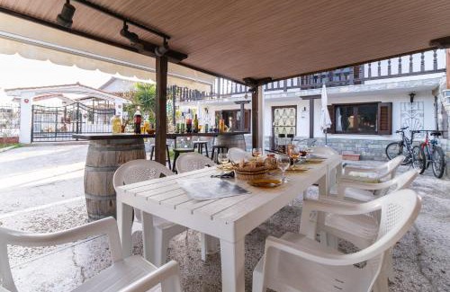 Kallikratia Villa | Villa Philippopolis - Elegant & Spacious Retreat