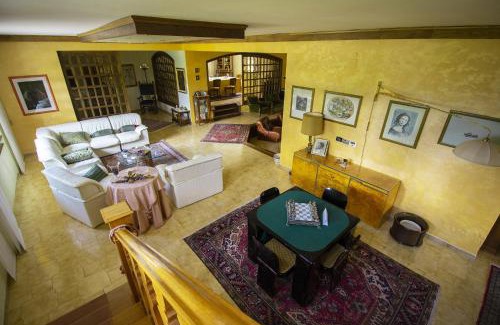 Pianola Villa | Villa Pina