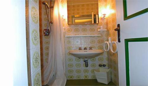 Gargnano Apartment | Villa Pinetina