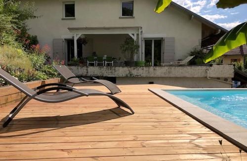 Gresy-sur-Aix House | Villa piscine entre lac et montagne