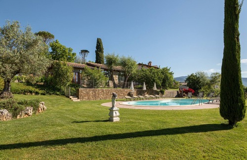 Porrena Villa | Villa Podere Cerretino