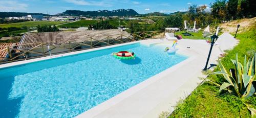 Rivoli Veronese Apartment | Villa Poggio Ulivo Pool-Apartments
