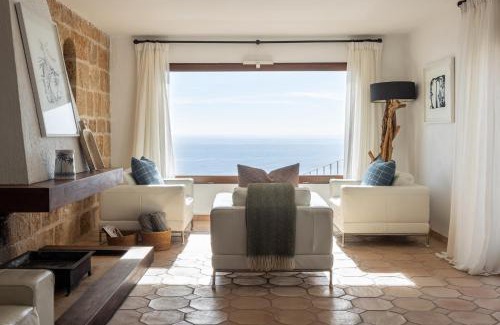 Villajoyosa Villa | Villa Poniente Montiboli by Buccara