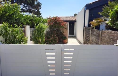Saint-Gilles-Croix-de-Vie House | VILLA PRIVEE A 300M DE LA PLAGE