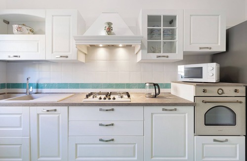 Savona Villa | Villa "Pratolina" with Private Terrace, Balcony & Wi-Fi