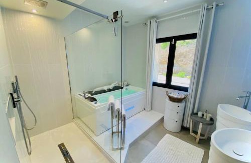 Pietracorbara Villa | Villa prestige au bord de l'eau- Pietracorbara