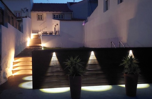 Caldas da Rainha House | Villa Santos-House 2 Bedrooms