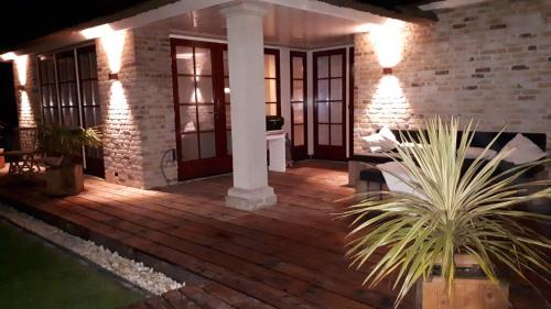 Vleteren Villa | Villa Pura Vida