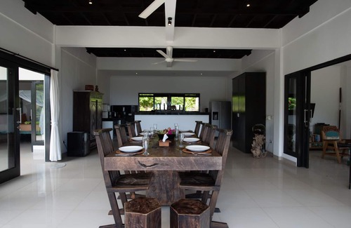 Temukus Villa | VILLA PURI SOKA LUXURIOUS VILLA