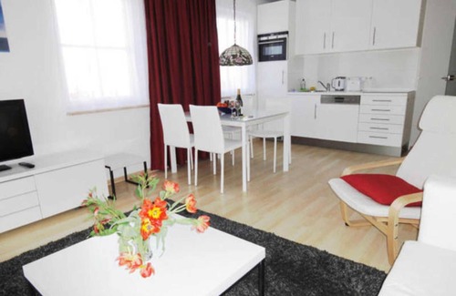 Seeheilbad Graal-Muritz Apartment | Villa Quisisana in the Kurstraße (EC) - Apartment Villa Quisisana