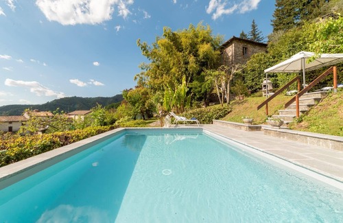 Fosciandora Villa | Villa Raffaelli original Tuscany villa from 1582