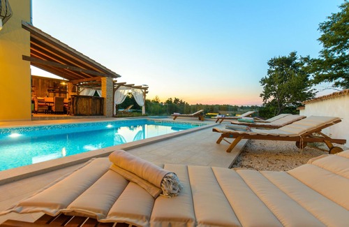 Bibici Villa | Villa Rafiki (Istria - Svetvinčenat)
