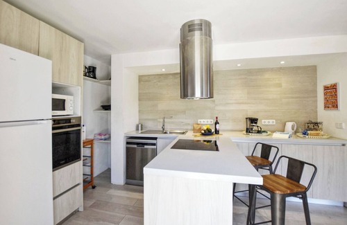 Provensals Villa | Villa 'Ratjada' with Sea View, Wi-Fi and Air Conditioning