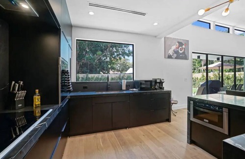 Buena Vista House | Villa Rav 4BRM/3BTH Pool, Hot Tub and Parking