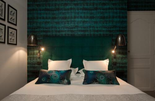 Hotel de Ville - Quinconces Apartment | Villa Reale
