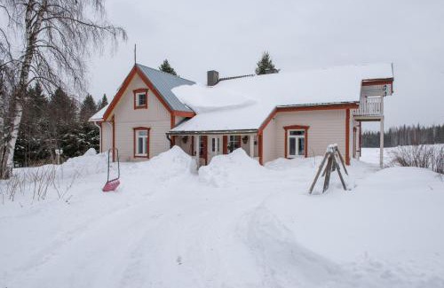 Paajarvi House | Villa Rentola