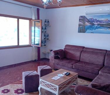 Berat Villa | Villa Rexho
