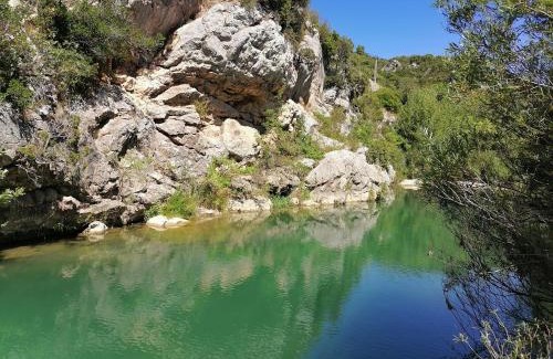 Villeseque-des-Corbieres Apartment | Villa Ripaud, private river swimming, hot tub
