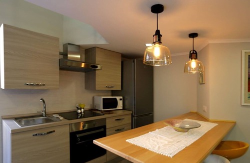Bagnoli Apartment | VILLA ROSA - Apartment n. 2 "GIGLIO" (4 beds):