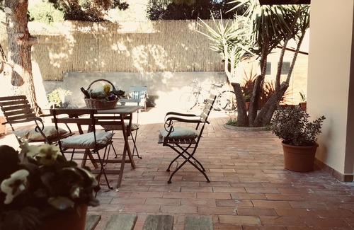 Mondello Villa | Villa Rosemada, Chalet Mondello Holiday House.