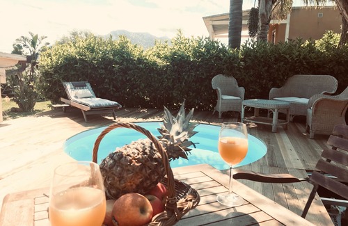 Mondello Villa | Villa Rosemada, Chalet Mondello Holiday House.