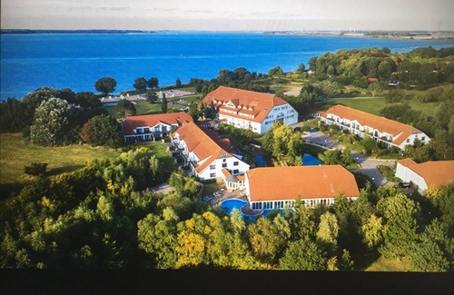 Trent House | Villa Rotdorn with 3 bedrooms and 3 bathrooms right next to the nature reserve