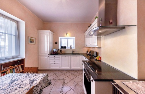 Old Town Villa | Villa 'Runkelstein' with Mountain View and Garden in a beautiful location