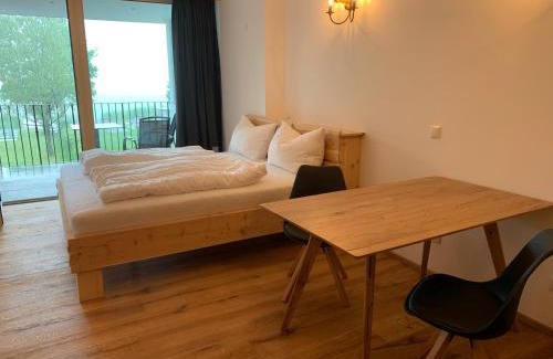 Steindorf am Ossiacher See Apartment | Villa Stiegl