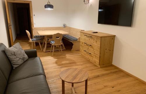 Steindorf am Ossiacher See Apartment | Villa Stiegl