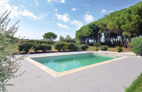 Saint-Laurent-d'Aigouze House | Villa Saint-Laurent-d'Aigouze, 4 bedrooms, 8 persons