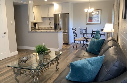 South Scottsdale Condo | VILLA SAGUARO 2BR/2BA CONDO WALK TO SCOTTSDALE WATERFRONT & OLDTOWN