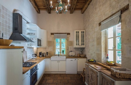 Tour-de-Faure House | Villa Saint Cirque, a holidayhouse with a very large private pool