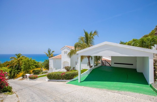 Pelican Key Villa | Villa Saint-Tropez Breathtaking Sea Views
