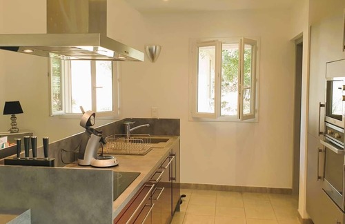 San-Gavino-di-Carbini House | Villa Salute. 6 pers, 10 min plage en voiture