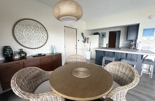 Frydendal Villa | Villa Salt Air – Newly Updated - Waterview Villa - Panoramic Views