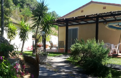 Lido di Capoliveri House | Villa Sandra 500 mt from the sea