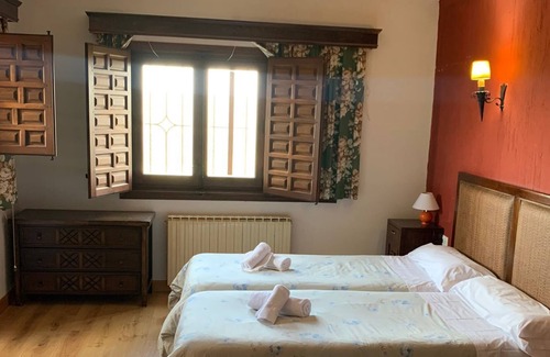 Sepulveda House | Villa Santa Escolastica