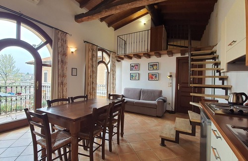 Solarolo Apartment | Villa Santa Caterina - Characteristic four-room apartment with mezzanine