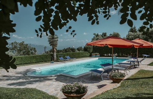 Eboli Villa | Villa Santimone