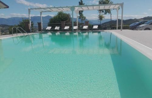Caiazzo Villa | Villa Santoro ai TRE Ulivi con Piscina Privata
