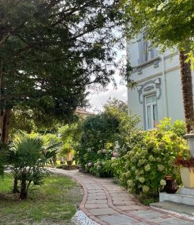 Arcisate House | Villa Sapi