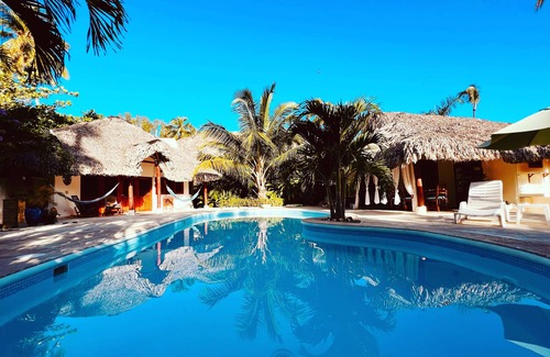 Las Terrenas Villa | Villa Saralena: Private tropical oasis. Only 50 meters from best beach in town!