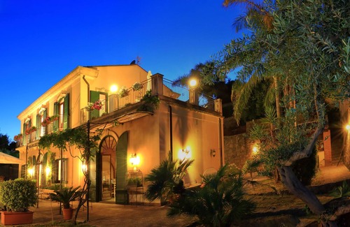 Ganzirri Villa | Villa Scauzzina on the lakes of Ganzirri