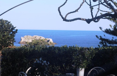 Spisone Bed & Breakfast | Villa Schiticchiu