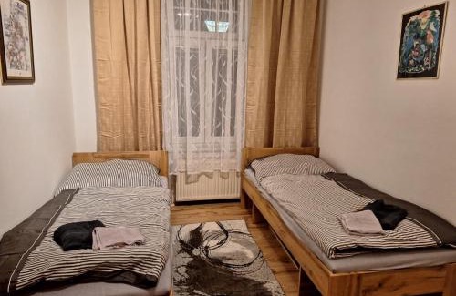 Wiener Neudorf Apartment | Villa SCS Nähe