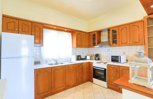 Perama Apartment | Villa Seasunrise in Perama