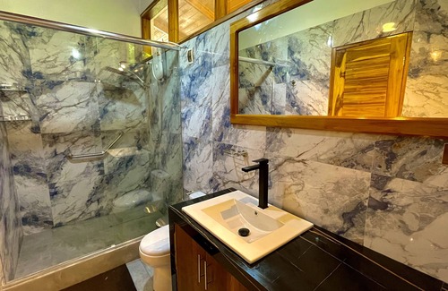 San Antonio de Cumbaza Hotel | Villa Sebastiana Bungalows