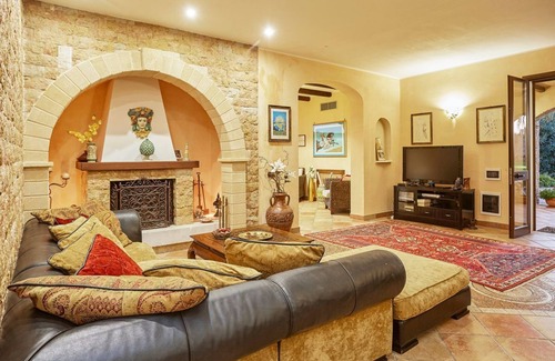 Marinella di Selinunte Villa | Villa Segesta - Four Bedroom Villa, Sleeps 8